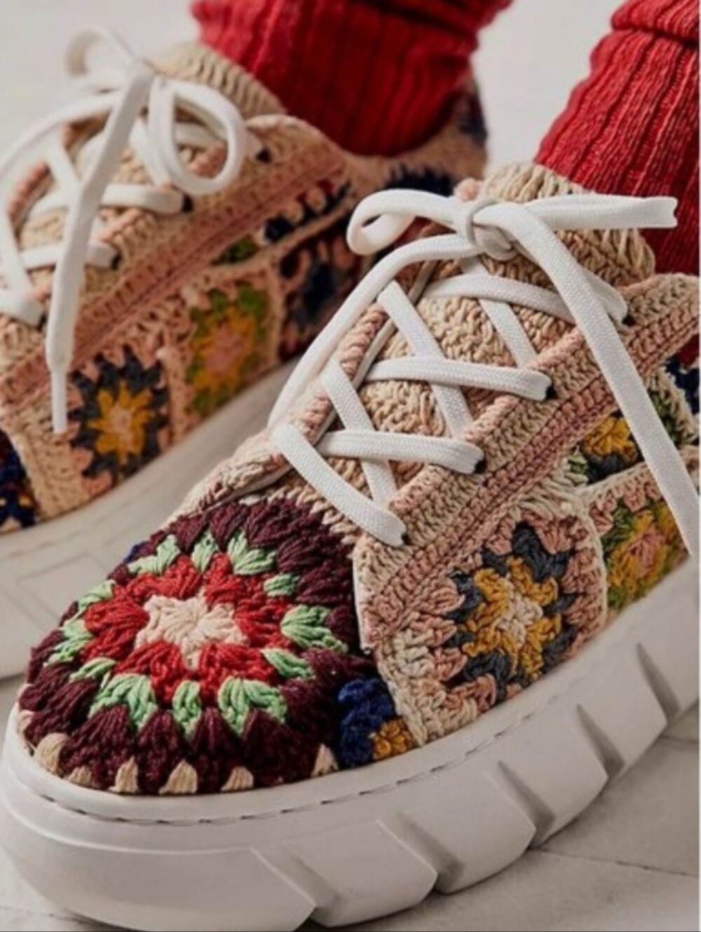 Free People Catch Me If You Can Woven Crochet Lace-Up Sneakers - Multicolor NWT - Picture 9 of 12